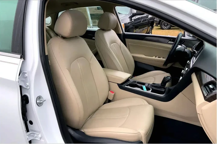 $12991 : Hyundai SONATA 2018 Limited image 8