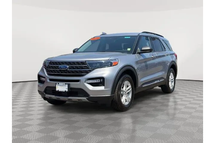 $24222 : Ford Explorer 2022 AWD XLT 4 image 2