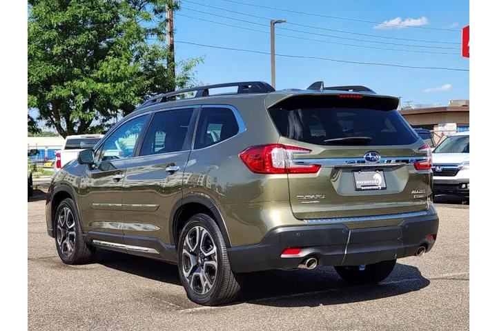 $29752 : 2023 Ascent Touring image 9
