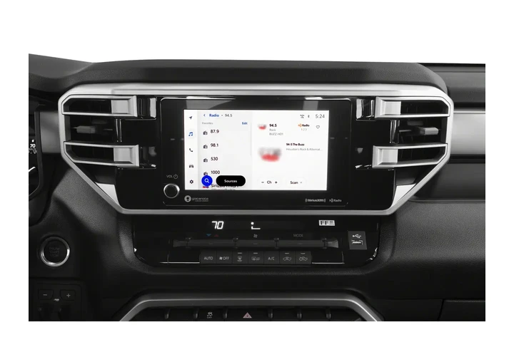 2022 Tundra SR5 image 8