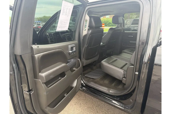 $19980 : 2015 GMC Sierra 1500 4WD Crew image 9