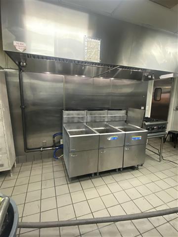 Exhaust hood cleaning services image 6