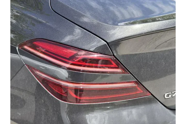 $32611 : Genesis G70 2023 3.3T Standa image 8
