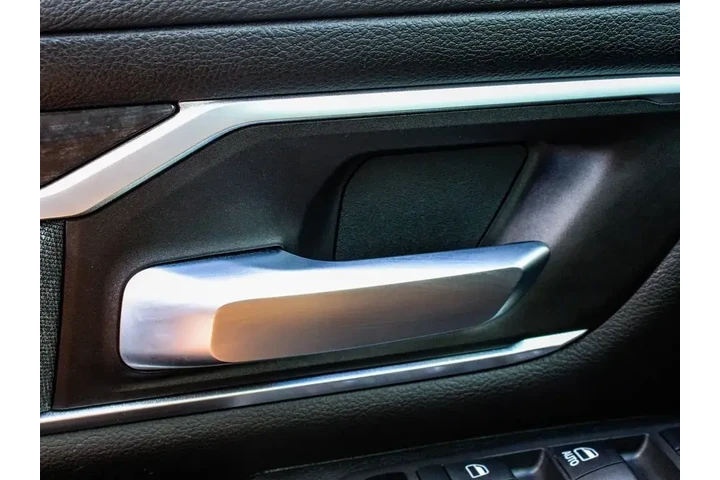 $35450 : Ram 1500 2022 4x4 Big Horn 4 image 9