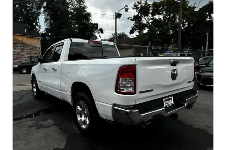 $27995 : 2020 RAM 1500 Big Horn image 5