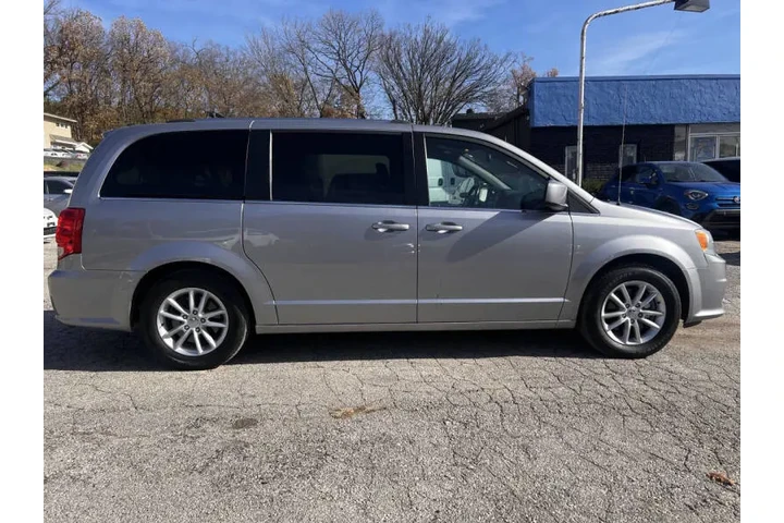 $5999 : 2019 Grand Caravan SXT image 6