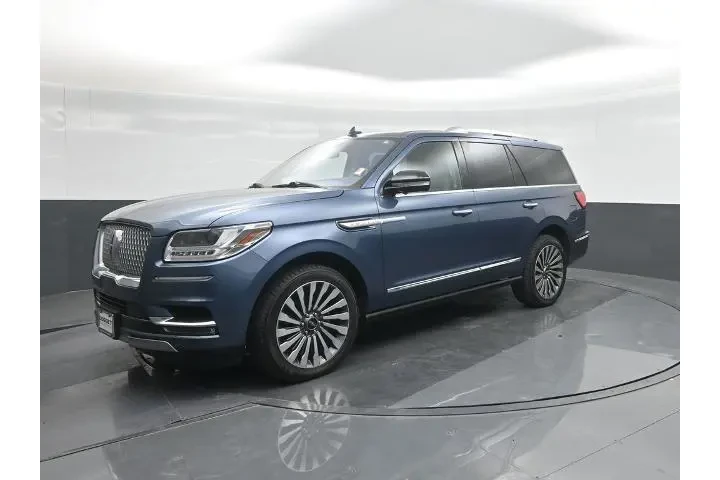 $28644 : Lincoln Navigator 2018 4x4 R image 1