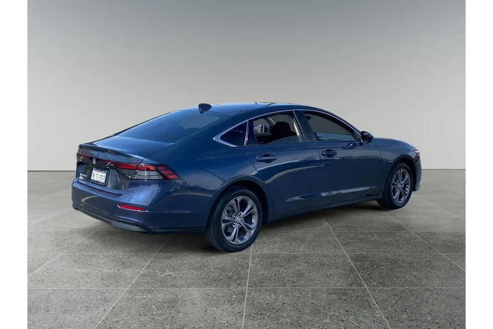 $27791 : Honda Accord 2024 EX 4dr Sed image 5