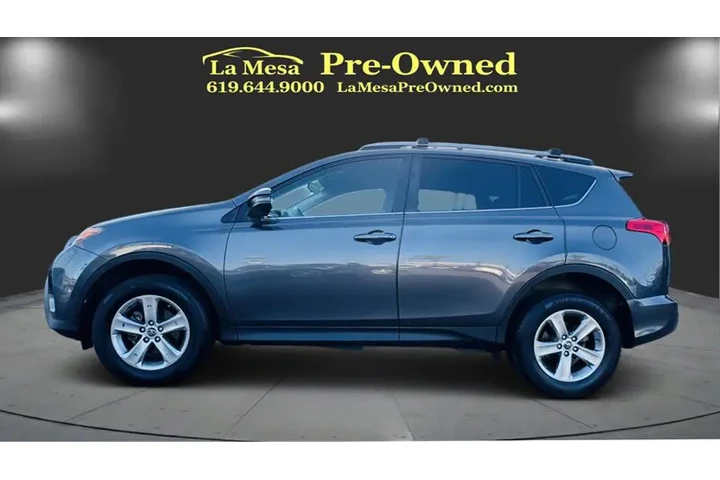 $15995 : 2015 RAV4 XLE image 2