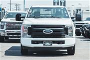 2017 Super Duty F-250 SRW XL thumbnail