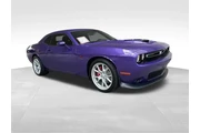 $39966 : Dodge Challenger 2023 R/T 2d thumbnail