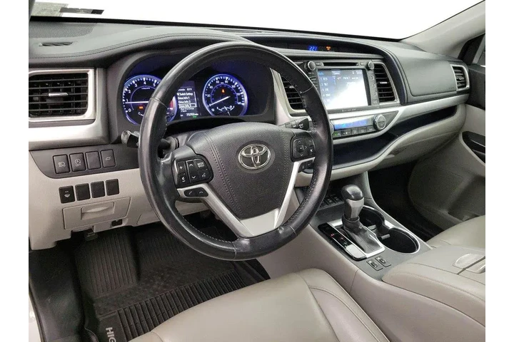 $26998 : Toyota Highlander 2018 AWD X image 9