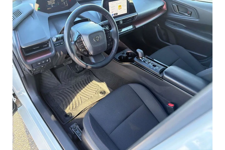 $28980 : Toyota Prius Prime 2023 SE 4 image 9