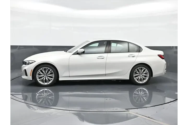 $39981 : BMW 3 Series 2023 330i 4dr S image 7