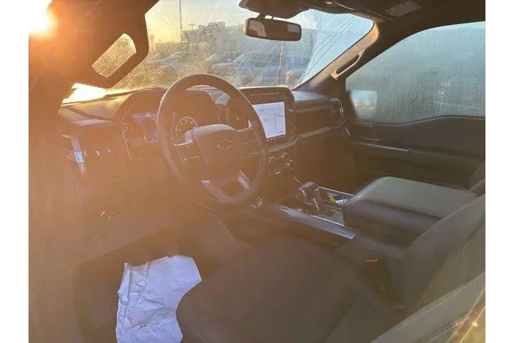 $39000 : Ford F-150 2023 4x4 XLT 4dr image 9