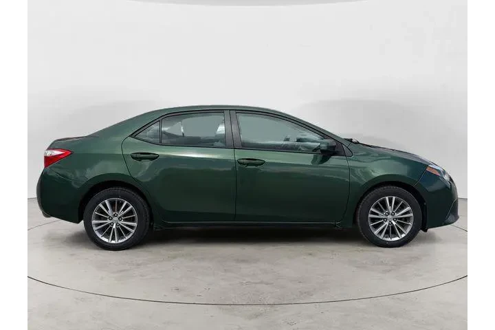$10961 : Toyota Corolla 2014 S 4dr Se image 6