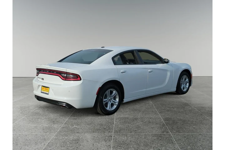 $23900 : Dodge Charger 2022 SXT 4dr S image 5