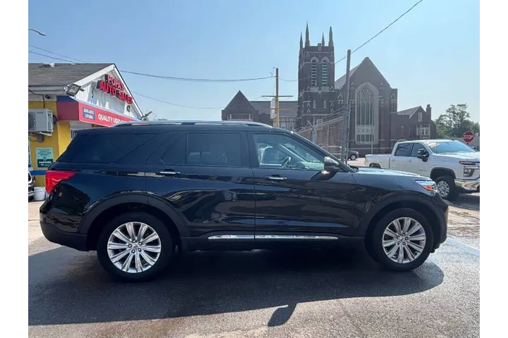 $24995 : 2020 Explorer Hybrid Limited image 9