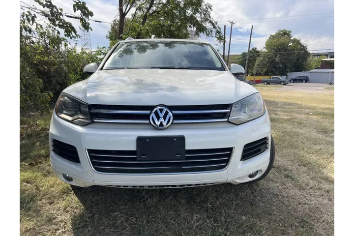 2012 Touareg image 4