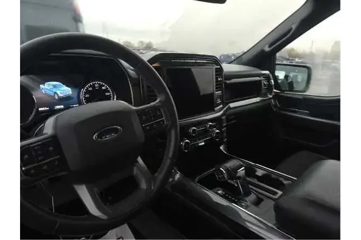 $39700 : Ford F-150 2023 4x4 XLT 4dr image 2