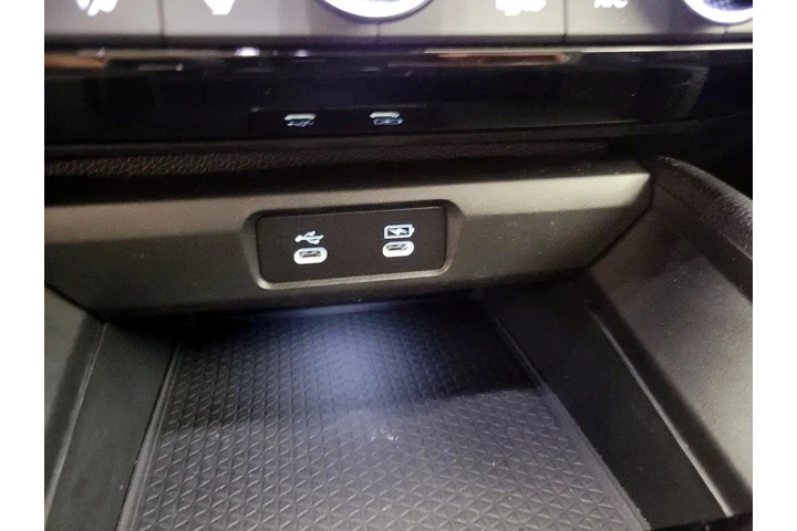 $30998 : Honda Accord Hybrid 2024 EX- image 9