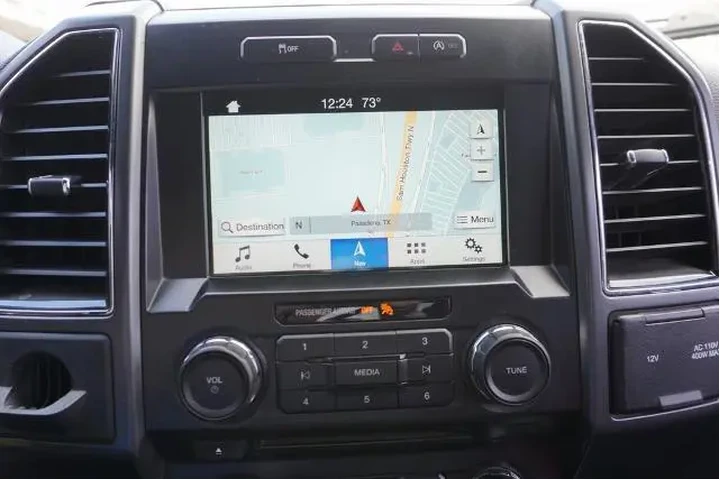 $16988 : Ford F-150 2018 4x2 Lariat 4 image 10