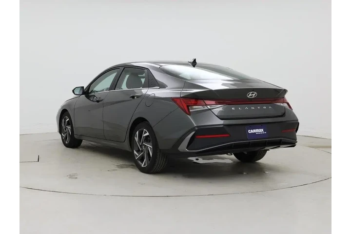 $21998 : Hyundai ELANTRA 2024 SEL 4dr image 2