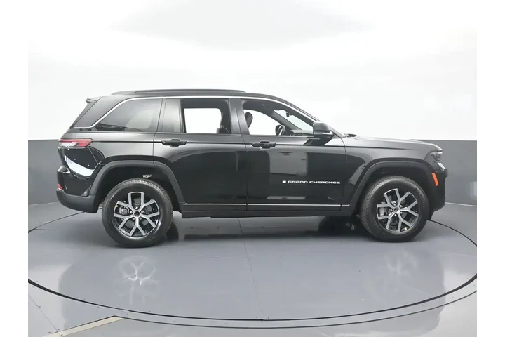 $39631 : Jeep Grand Cherokee 2025 4x2 image 7