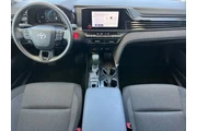 $29499 : Toyota Camry 2025 LE 4dr Sed thumbnail