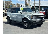 Ford Bronco 2022 4x4 Base 4d en Los Angeles