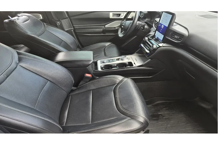 Ford Explorer 2023 AWD ST 4d image 10