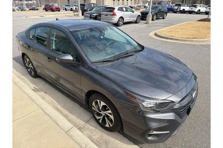 $21958 : Subaru Legacy 2024 AWD Premi image 8