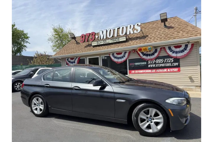 $7699 : 2013 BMW 5 Series 528i xDrive image 2