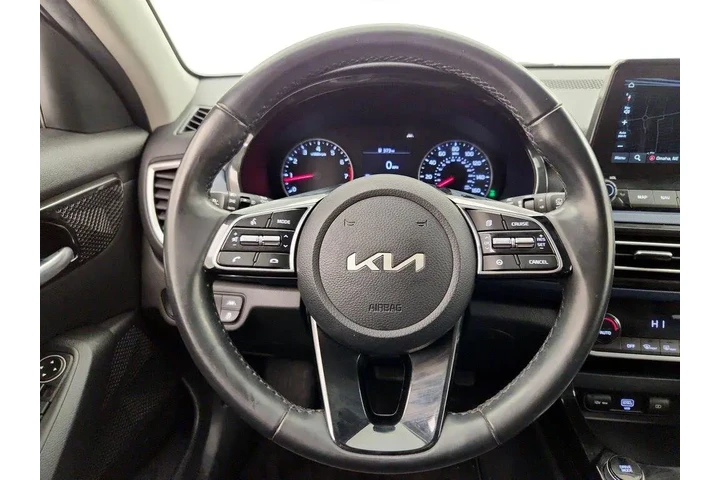 $21998 : Kia Seltos 2023 AWD S 4dr SU image 10