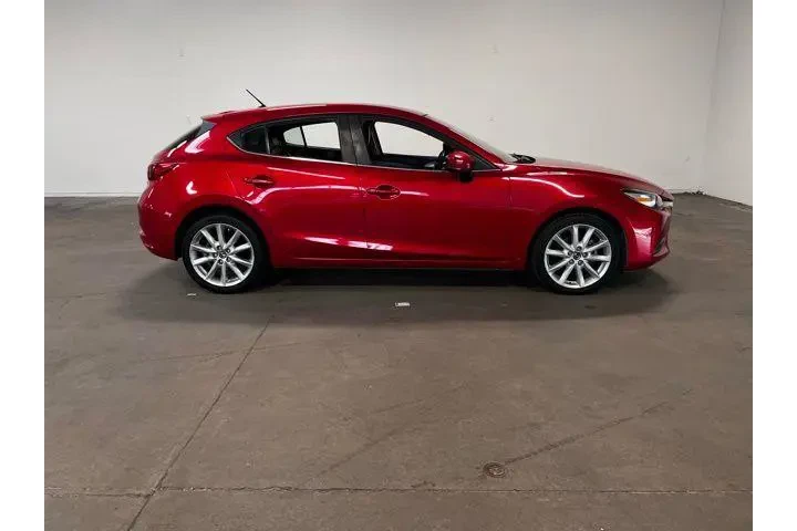 $14980 : Mazda Mazda3 2017 Touring 4d image 2