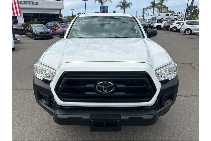 $26997 : 2022 Tacoma 2WD SR image 3