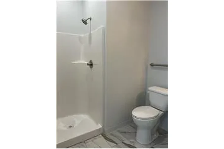 $1500 : Rental property with 2 bedro image 10