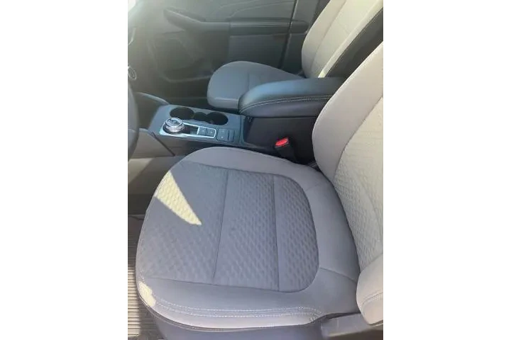 $18998 : Ford Escape 2022 AWD SE 4dr image 9