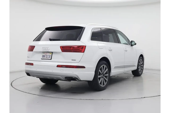 $25998 : Audi Q7 2019 AWD quattro SE image 8