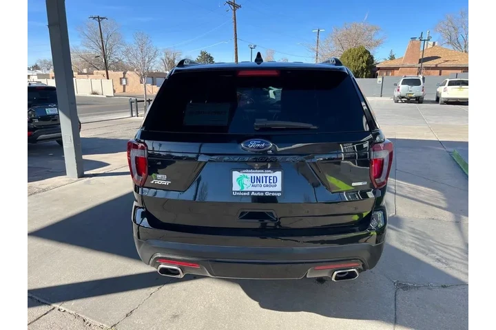 2017 Explorer Sport 4WD image 6