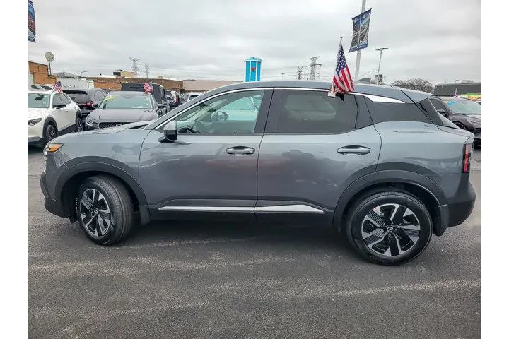 $27879 : Nissan Kicks 2025 AWD SV 4dr image 5