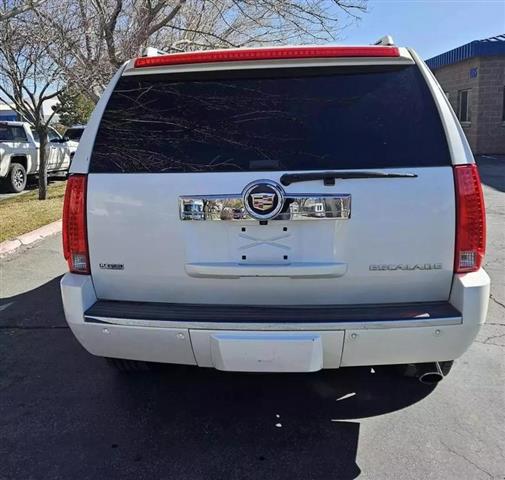 $15499 : 2011 CADILLAC ESCALADE image 7