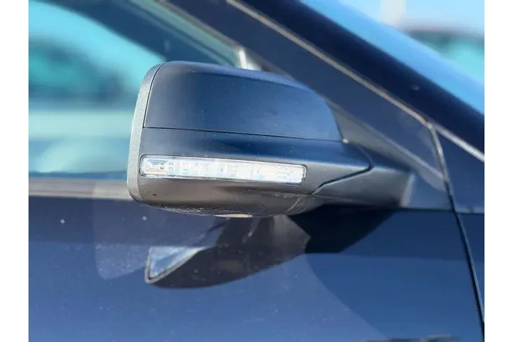 $19400 : Ford Explorer 2019 AWD XLT 4 image 9