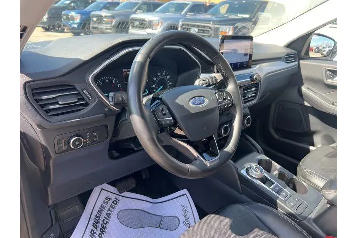 $20415 : Ford Escape 2022 AWD SEL 4dr image 7