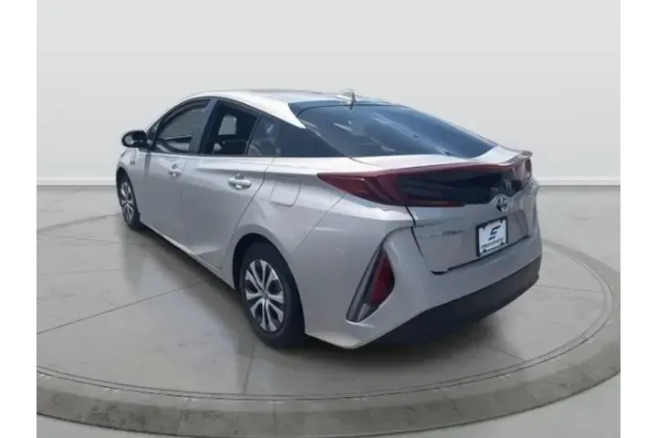 $18995 : Toyota Prius Prime 2022 LE 4 image 4