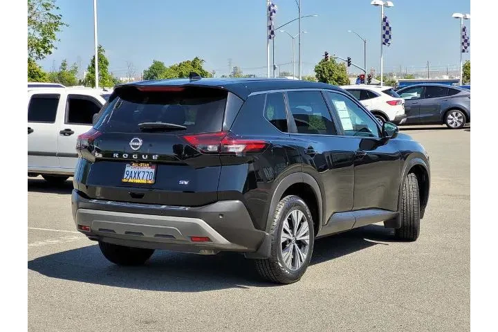 $20200 : Nissan Rogue 2022 SV 4dr Cro image 4