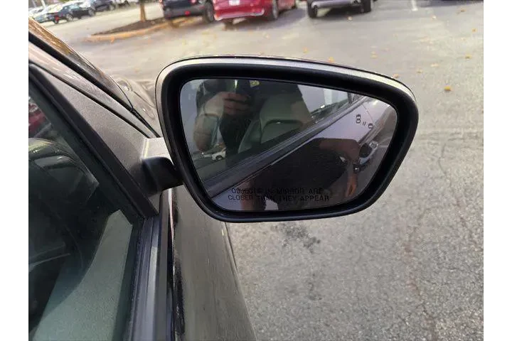 $24010 : Ford Escape 2022 AWD SEL 4dr image 5