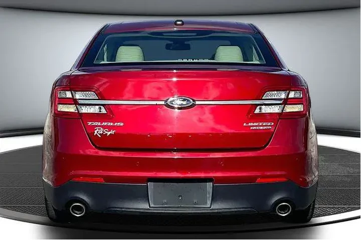 $18500 : Ford Taurus 2017 Limited 4dr image 5