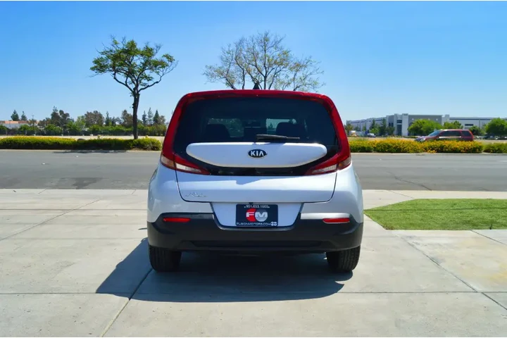 $11995 : Used 2020 Soul LX IVT for sal image 4