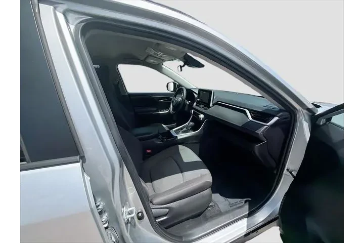 $24638 : Toyota RAV4 2024 XLE 4dr SUV image 6